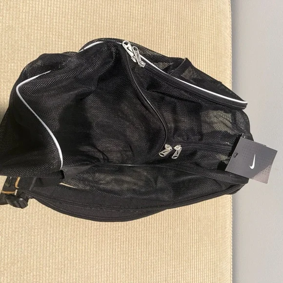 Nike Mesh Backpack - Picture 4 of 4